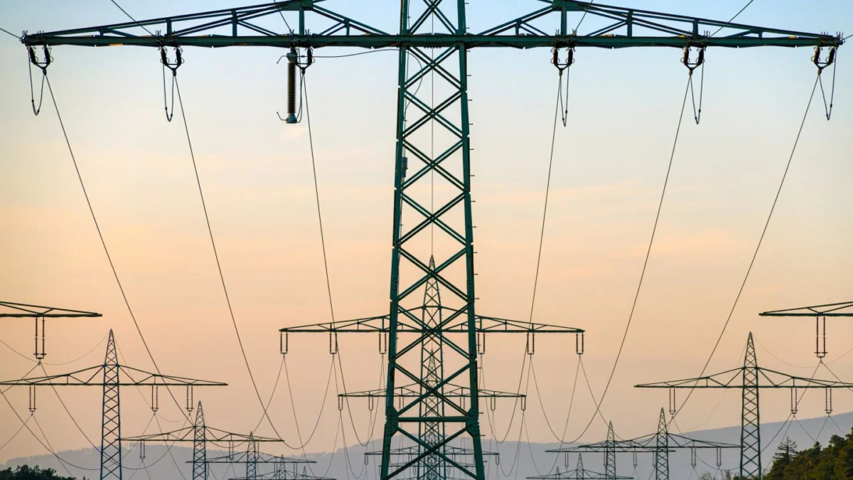 Iberdrola Bolsters Global Grid Strategy with Strategic Acquisition of Finnish Power Giant Caruna