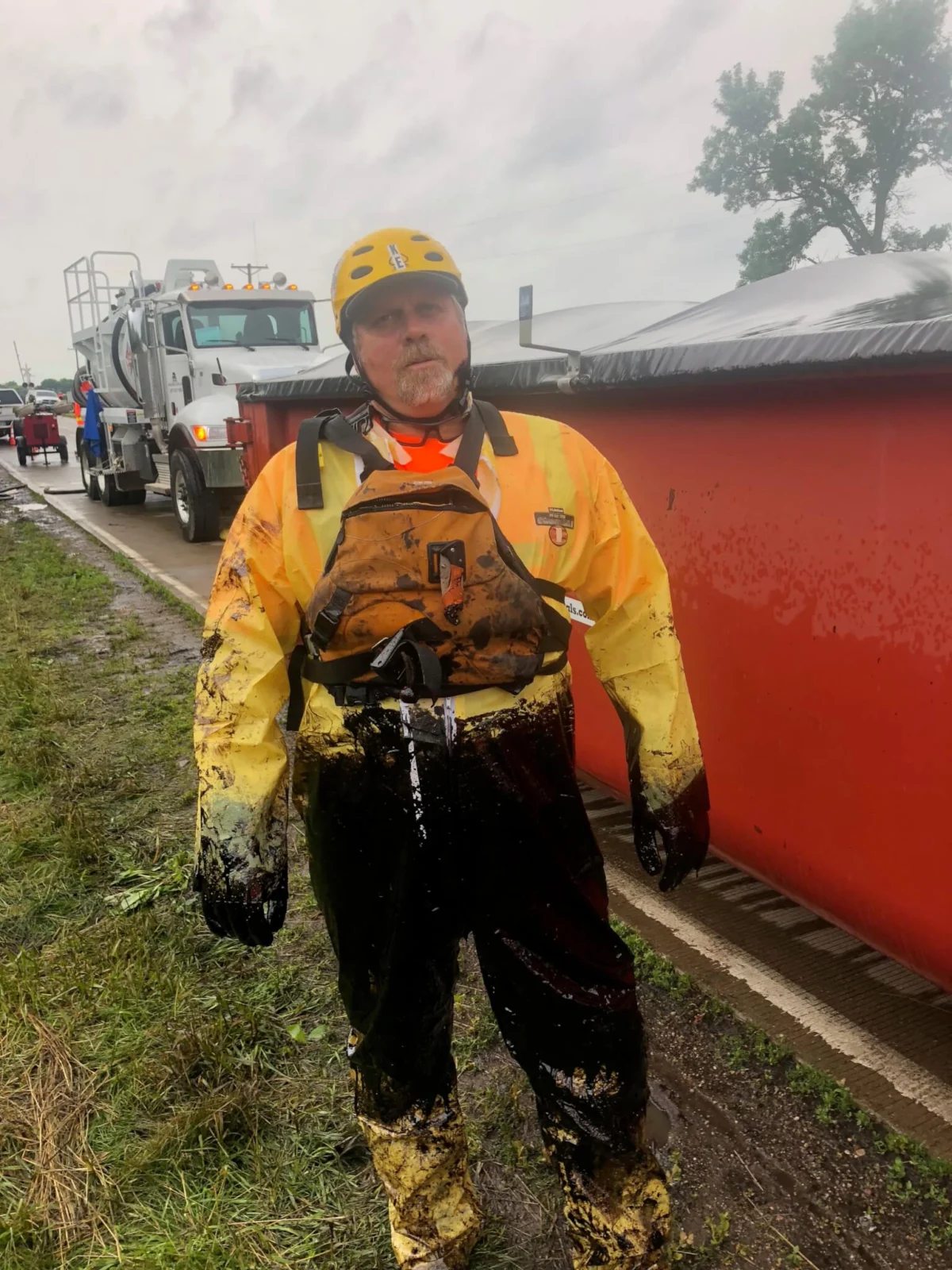 Fastwater Spill Response: A Comprehensive Protocol for Inland Oil Decontamination