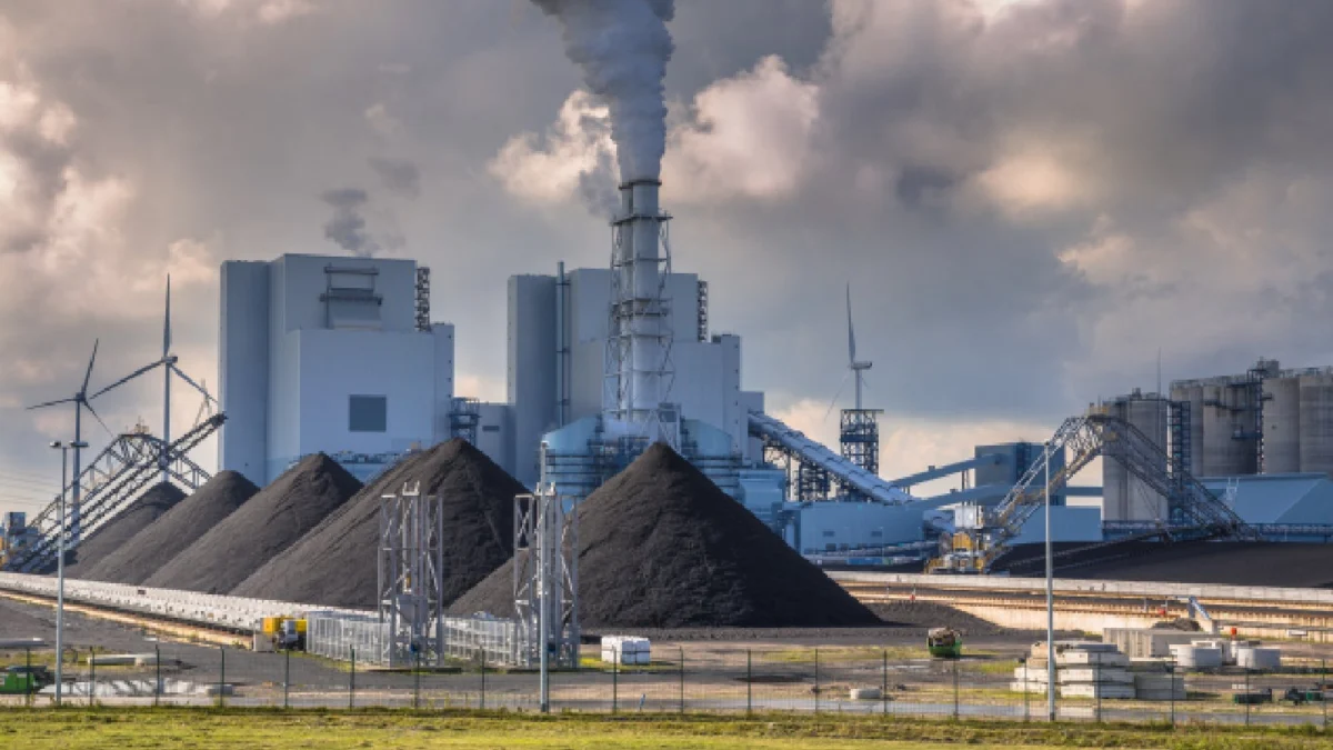 Power Crunch: India’s Coal Reserves Dwindle Amid Climate Volatility and Infrastructure Bottlenecks